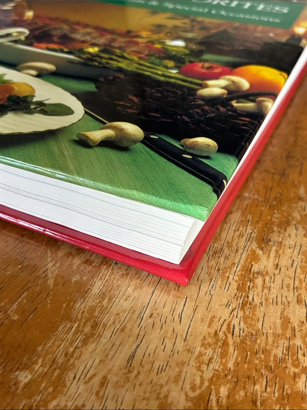 Family Favorites Cookbook For everyday meals & special occasions - vintage
